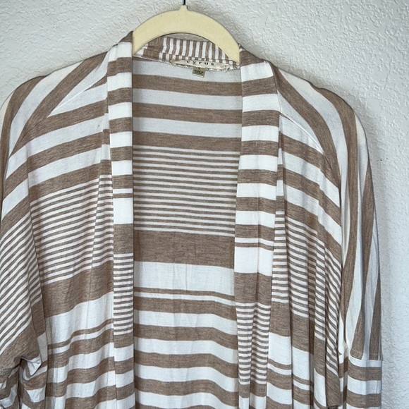 Cyrus Cream And Tan Lightweight Striped Cardigan Size L - Picture 3 of 5